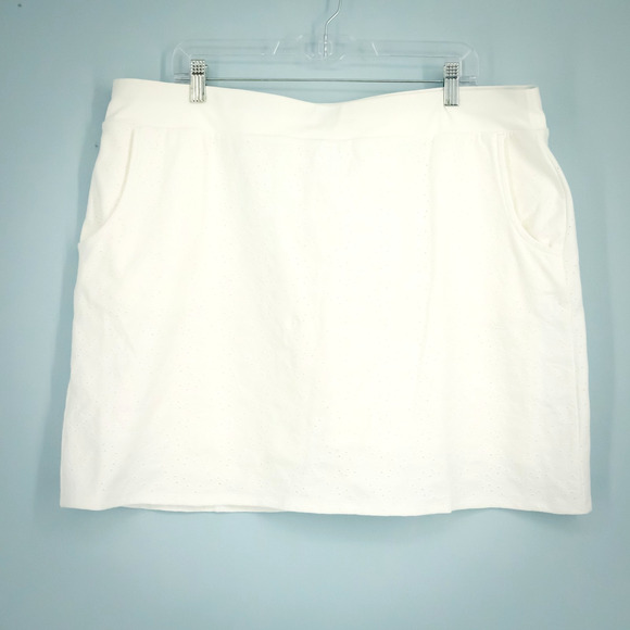Chico's Pants - Chico's Size XL White Eyelet Pull On Mini Knit Short Skort Skirt NEW- 570366584